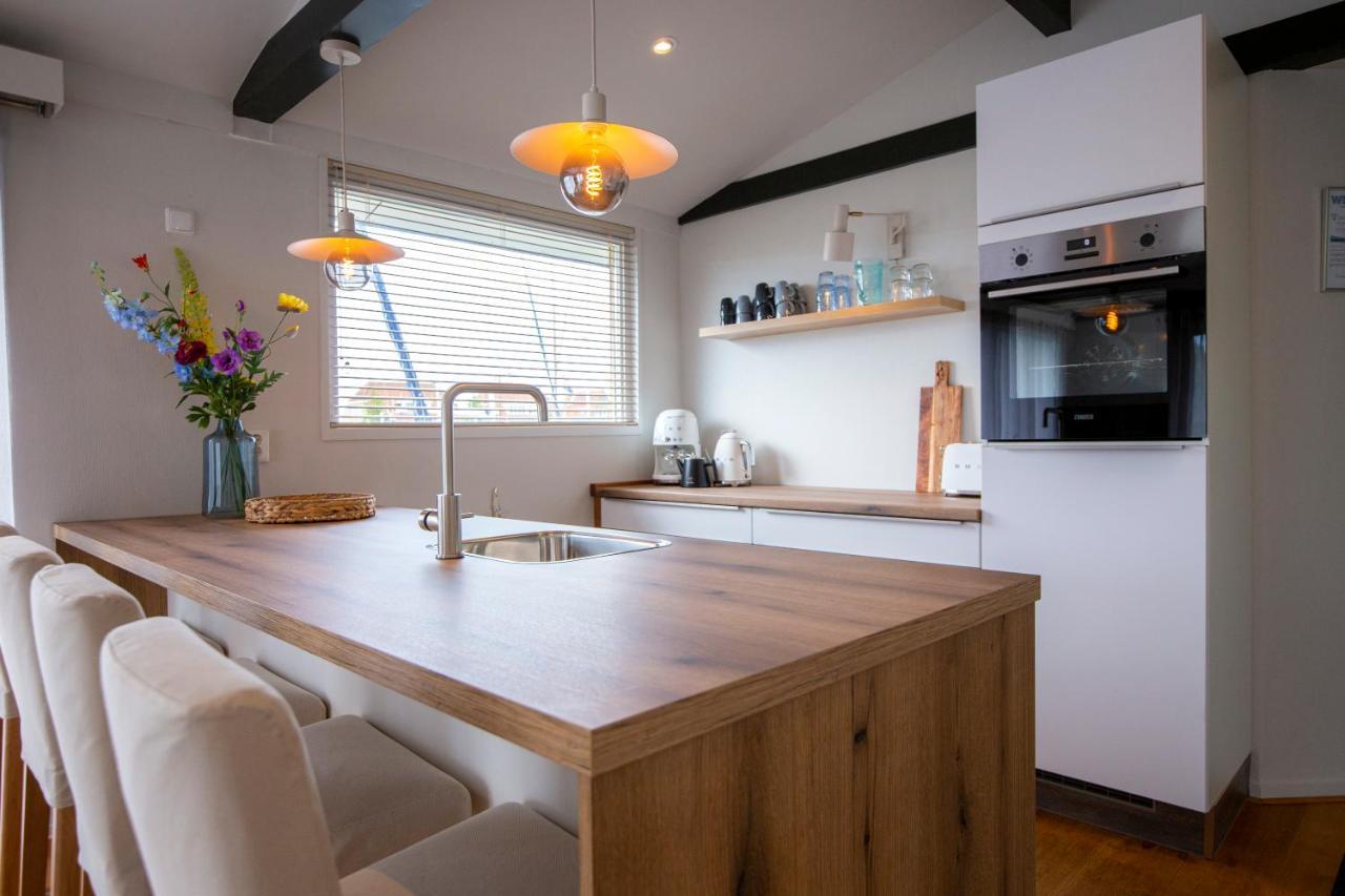 Unieke Woonboot In Harlingen Apartman Kültér fotó