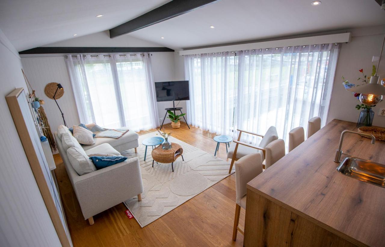 Unieke Woonboot In Harlingen Apartman Kültér fotó